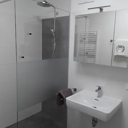 Apartamento Kristall Real *